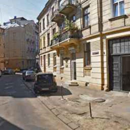 Квартира На Вулиці Наливайка 7 В Центрі Біля Оперного Театру Після Ремонту Lviv Exterior foto