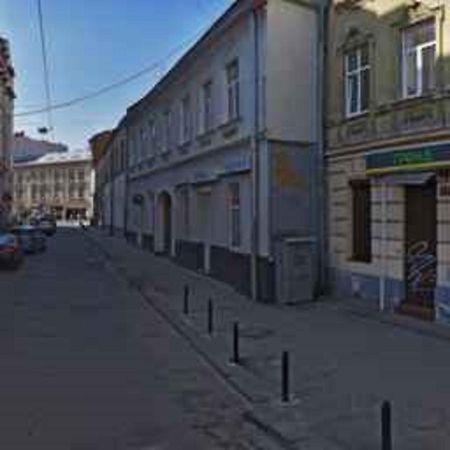 Квартира На Вулиці Наливайка 7 В Центрі Біля Оперного Театру Після Ремонту Lviv Exterior foto